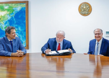 Alckmin detalha incentivo à indústria automotiva e redução de preço de carros, caminhões e ônibus