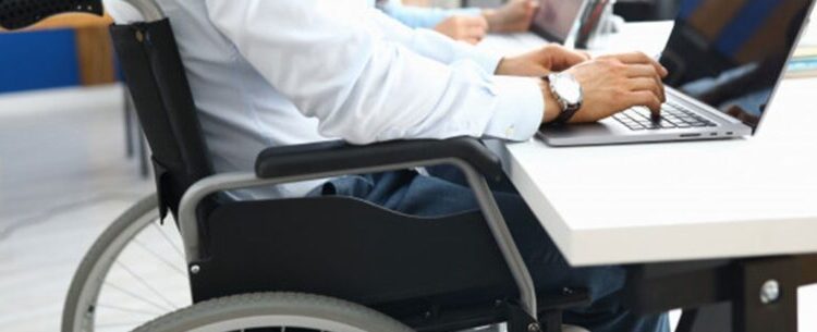 Setor de Empregabilidade da Sepedi registra aumento de 242% na contração de Pessoas com Deficiência