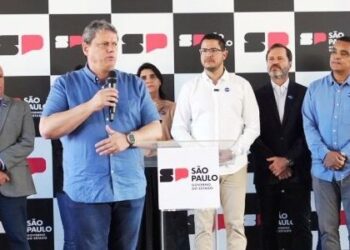 Governador de São Paulo anuncia nova licitação para recuperação da SP-55 no trecho de Caraguatatuba