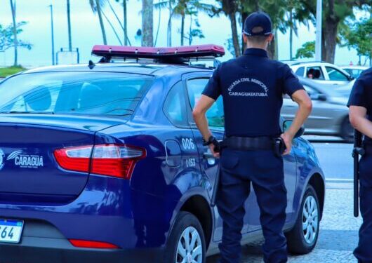 Com imagens do COI, Guarda Civil Municipal de Caraguatatuba prende possível procurado pela Justiça