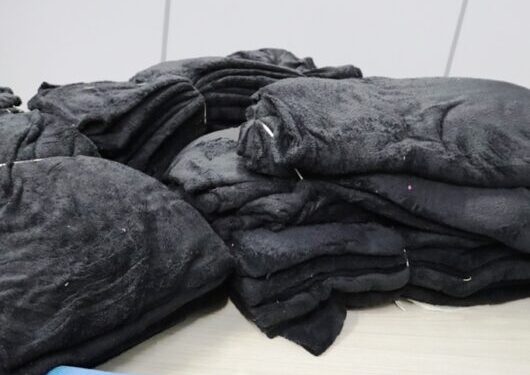 Fundo Social de Caraguatatuba recebe doação de cobertores da Unimed SJC