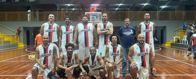 Equipe de basquete conquista vitórias consecutivas e avança para quartas de final dos Jogos Regionais