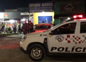 Prefeitura de Caraguatatuba realiza operação conjunta em bares noturnos