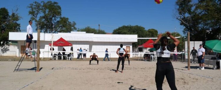 65° Jogos Regionais: Equipe feminina de Caraguatatuba conquista ouro no vôlei de Praia