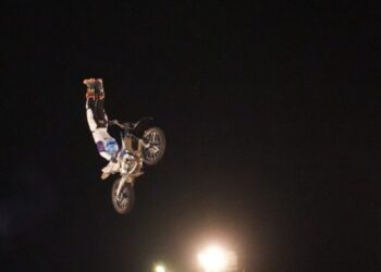 Fred Kyrillos vence etapa de abertura do Arena Freestyle Show em Caraguatatuba