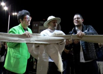 Abertura do 24º Festival do Camarão leva grande público à Praça da Cultura em Caraguá