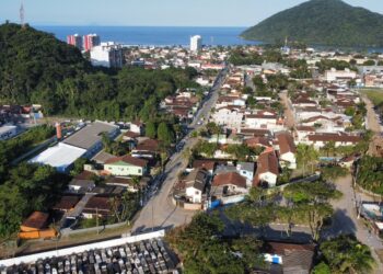 Rua Jorge Ferreira ficará interditada, nos dias 6 e 7, para o trânsito de ônibus e caminhões