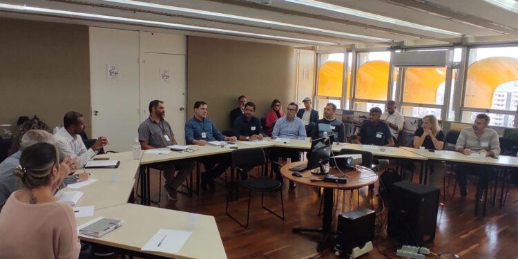 Turismo de Bertioga discute projetos de cicloturismo e de transporte intermunicipal ligando a Baixada Santista