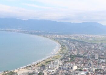 Caraguatatuba recebe reunião da AGEMVALE com participação de prefeitos