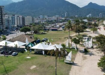 Prefeitura de Caraguatatuba reforça necessidade de autorização para eventos em praia