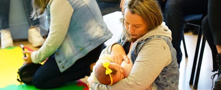 ‘Hora do Mamaço’ de incentivo ao aleitamento materno altera local e será no Serramar Shopping