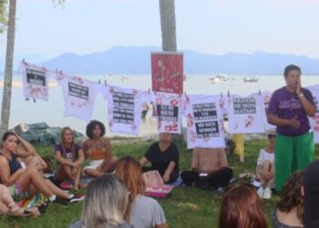 Agosto Lilás: Pró-Mulher destaca rede de apoio no combate à violência doméstica em Sarau Literário