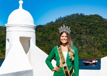 Miss Bertioga arrecada alimentos e itens para doar aos mais necessitados; participe da ação