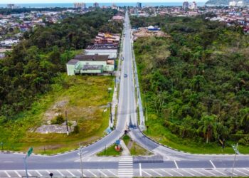 Rua Manoel Gajo é interditada para reparo na galeria de águas pluviais