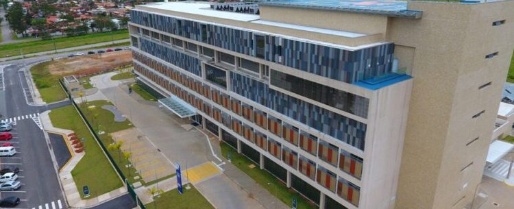 Hospital Regional em Caraguatatuba abre processo seletivo para 12 cargos