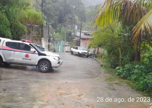 Defesa Civil de Caraguatatuba segue com vistorias e orientações nas áreas de risco do município