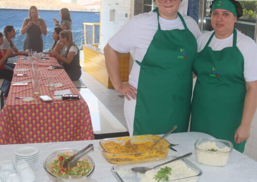 Escolas da Tabatinga e Massaguaçu promovem degustação para avaliadores das receitas inscritas no Chef Caraguá
