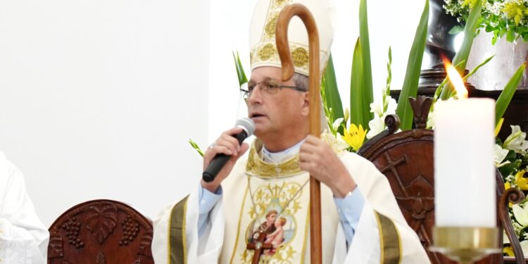 Bispo Diocesano recebe título de cidadão caraguatatubense nesta quinta-feira(31) na Câmara Municipal de Caraguatatuba