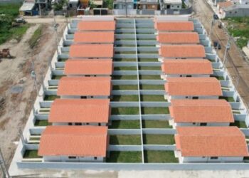 Prefeitura realiza neste sábado entrega de casas populares no Balneário Golfinhos