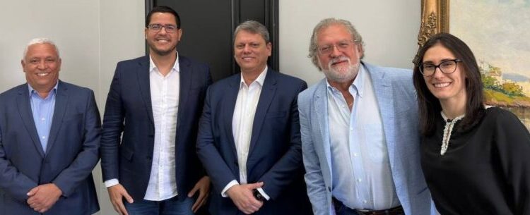 Prefeitos do LN discutem demandas da região e desestatização da Sabesp com governador de São Paulo