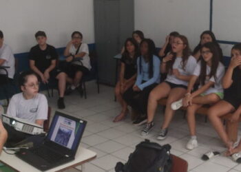 Programa Trânsito Legal fecha Semana Nacional de Trânsito com palestra em escola