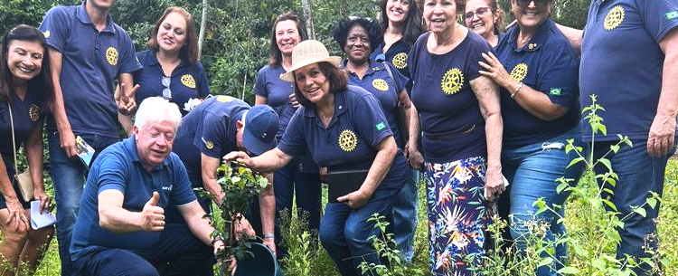 Parque Natural Municipal Juqueriquerê recebe reunião com governador do Distrito do Rotary