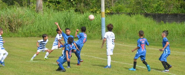 17ª Copa da Criança de Futebol de Campo entra nas quartas de final