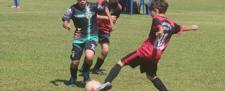 Semifinais marcam 17ª Copa da Criança de Futebol de Campo