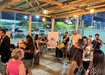 Casa Mundo tem música MPB nesta sexta e sábado, além de Happy Hour, Café Literário, Feijoada e Forró para animar o final de semana