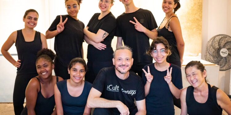 Encenação do Grupo Municipal de Artes Cênicas de Bertioga sobre cultura caiçara é remarcada para quinta (21) 