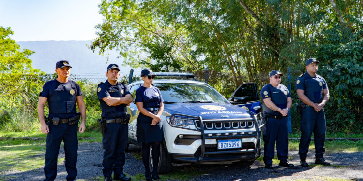 GCM de Bertioga conduz indivíduo à delegacia pela prática de injúria contra mulher acompanhada da filha menor de idade