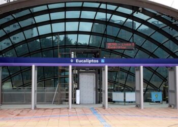 Estação Eucaliptos, da Linha 5-Lilás, recebe campanhas de valorização à vida e prevenção à hanseníase