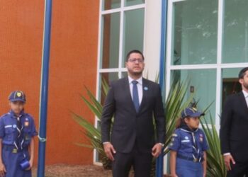Prefeitura realiza solenidade de hasteamento da Bandeira Nacional no 7 de Setembro