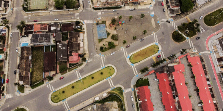 Festa da Primavera altera itinerário do transporte público a partir desta terça (12)