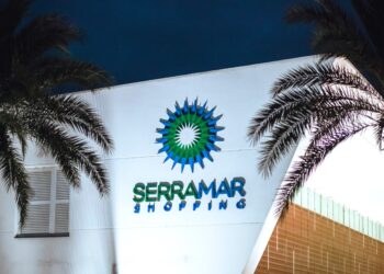 Serramar Shopping anuncia abertura de vagas temporárias para a alta temporada