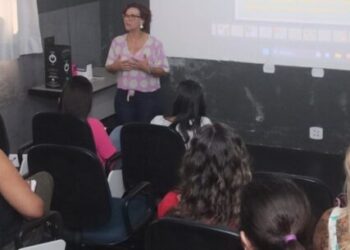 Membros da CIPA da Prefeitura de Caraguatatuba passam por treinamento