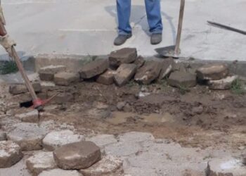 Prefeitura faz manutenção de pavimento de ruas nos bairros Massaguaçu e Ponte Seca