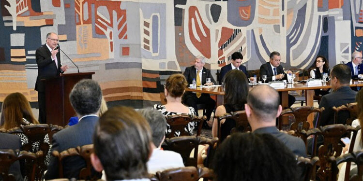 Alckmin: Brasil vive bom momento e tem grandes oportunidades para atrair investimentos com o novo PAC