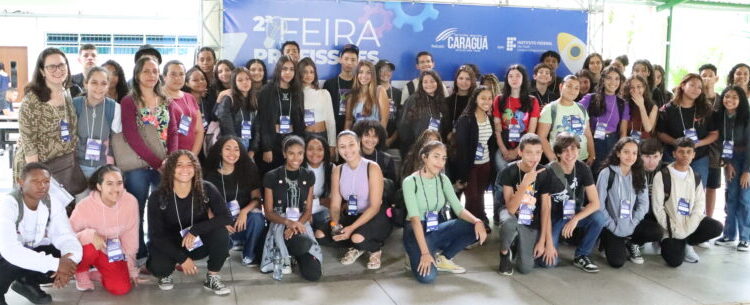 2ª Feira das Profissões dá oportunidades aos jovens de Caraguatatuba no direcionamento do futuro profissional