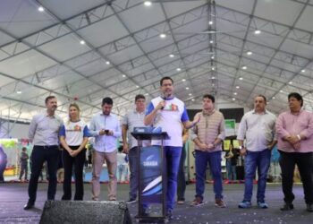 13ª Feira Literária de Caraguatatuba é aberta com participação de mais de 60 escolas