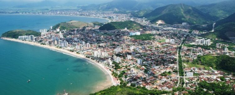 Caraguatatuba cria 1.094 empregos formais em agosto impulsionado pelo setor de comércios