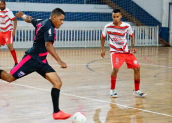 Disputas do Campeonato Municipal de Futsal Séries Ouro e Prata são nesta terça-feira