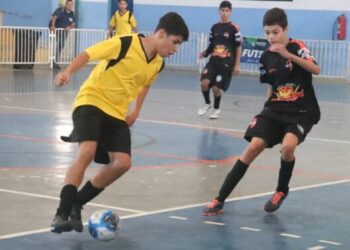 Prefeitura segue com jogos do Campeonato Municipal de Futsal Séries Ouro e Prata e divulga resultados
