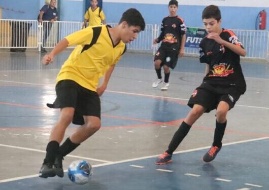 Prefeitura segue com jogos do Campeonato Municipal de Futsal Séries Ouro e Prata e divulga resultados