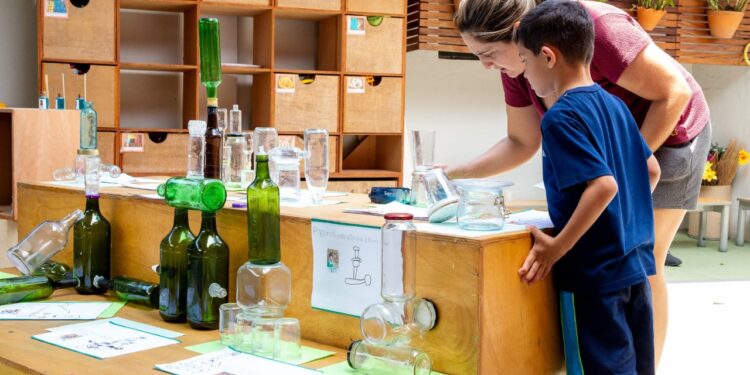 Paideia de Caraguá investe em Tecnologia na Educação e realiza Feira do Saber nesta sexta-feira (27/10)