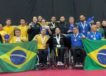 Técnica de Caraguá integra equipe dos 17 medalhistas brasileiros da Copa Tango de Tênis de Mesa