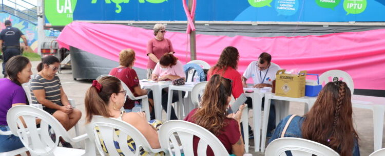 Carreta da Saúde realiza 443 atendimentos e prossegue até sexta-feira na Praça Ton Ferreira