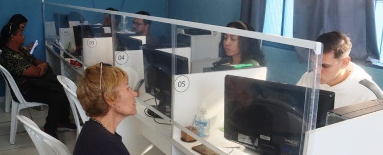 PAT de Caraguatatuba inicia semana com 98 vagas de emprego