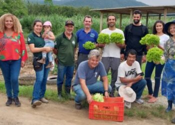 Curso de Nutrição Biológica forma 20 pessoas no Parque Natural do Juqueriquerê