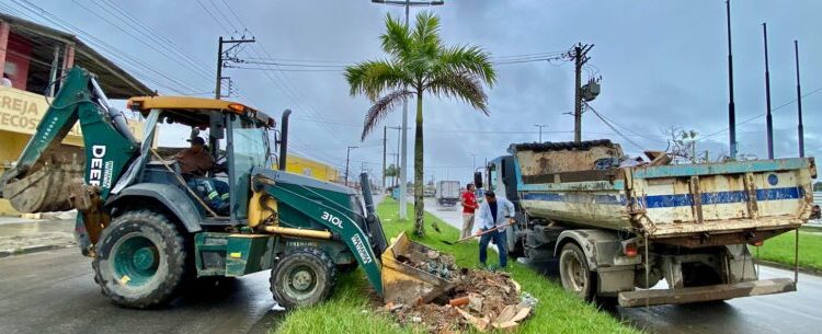 Serviços de drenagem e Operação Bota-fora são levados aos bairros da região Sul de Caraguatatuba
